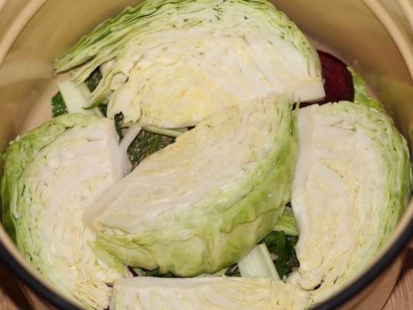 Капуста маринованная с яблоками на зиму