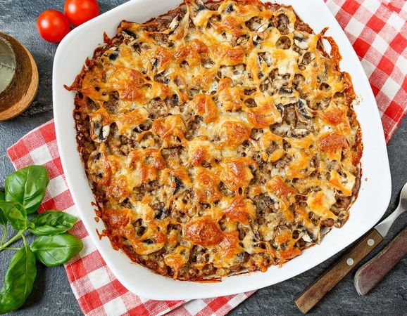 Запеканка мясная с грибами и фаршем 